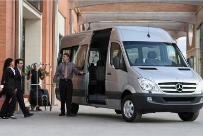 Shared Transfer from Fiumicino Airport to Hotel in Rome