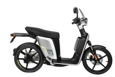 Electric scooter rental in Rome