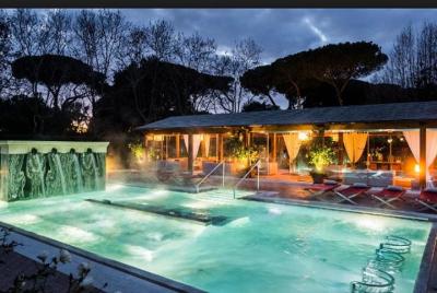 Relax in a Spa with Welcome Buffet