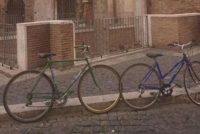 Rent Italian vintage bikes