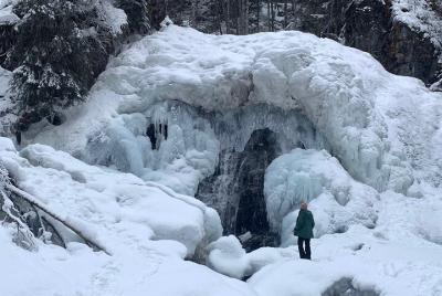 Winter Waterfall Walk Winter Waterfall Walk