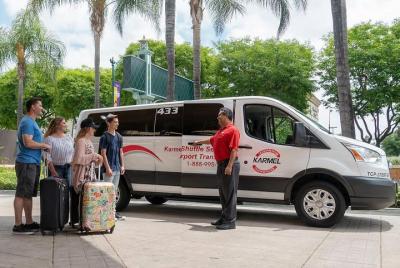 Private Van Airport Arrival Transfer: John Wayne Airport to Anaheim Resort Area Private Van Airport Arrival Transfer: John Wayne Airport to Anaheim Resort Area