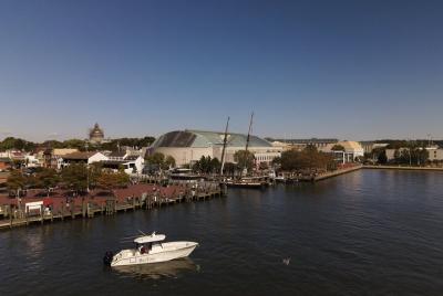 Wedding Crashers Chesapeake Bay Private Powerboat Cruise Wedding Crashers Chesapeake Bay Private Powerboat Cruise
