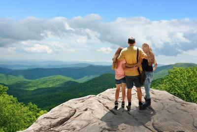 Waterfalls and Blue Ridge Parkway Hiking Tour with Expert Natural Waterfalls and Blue Ridge Parkway Hiking Tour with Expert Natural