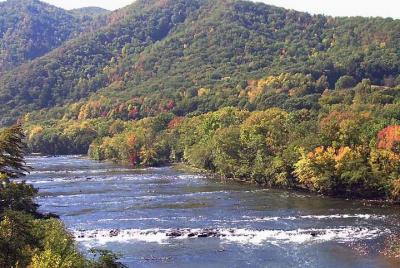 Scenic French Broad Whitewater Paddle Scenic French Broad Whitewater Paddle