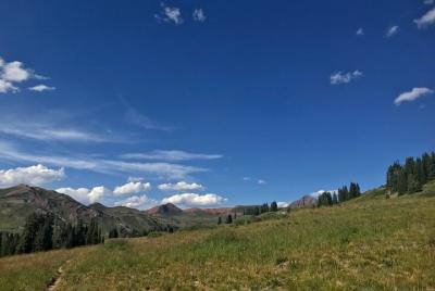 Private Eagle County Regional Airport Transfer to Aspen