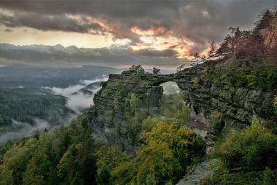 Best of Bohemian and Saxon Switzerland Day Trip from Prague- Hiking Tour