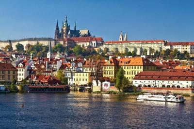 Half-Day Prague Highlights Tour by bus and walk with a live guide Half-Day Prague Highlights Tour by bus and walk with a live guide