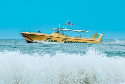 Clearwater Beach Speedboat Adventure with Lunch & Transport From Orlando Clearwater Beach Speedboat Adventure with Lunch & Transport From Orlando