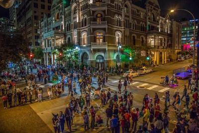 Austin Bar Hunt: Raging on Rainey Austin Bar Hunt: Raging on Rainey