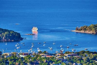 2-Hour Tall Ship Cruise from Bar Harbor 2-Hour Tall Ship Cruise from Bar Harbor
