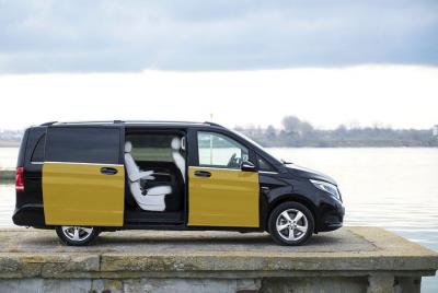 Private Departure Transfer from Barcelona Hotel to El Prat Intern