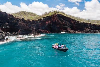 Kona Snorkeling - Beat the Crowd to Kealakekua Bay Kona Snorkeling - Beat the Crowd to Kealakekua Bay