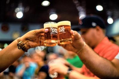 Boston Guided Brewery Tour with Tastings & Lunch or Dinner Boston Guided Brewery Tour with Tastings & Lunch or Dinner