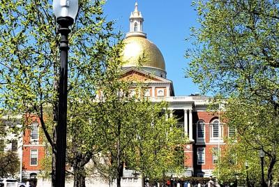 Boston - Beacon Hill: At your leisure and your pace. An audio walking tour. Boston - Beacon Hill: At your leisure and your pace. An audio walking tour.