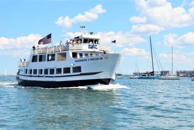 Boston Historic Sightseeing Harbor Cruise with Up-Close View of U Boston Historic Sightseeing Harbor Cruise with Up-Close View of U