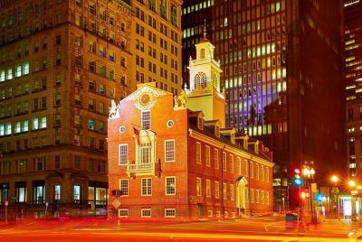 Guided Walking Tour of the Freedom Trail in Downtown Boston Guided Walking Tour of the Freedom Trail in Downtown Boston