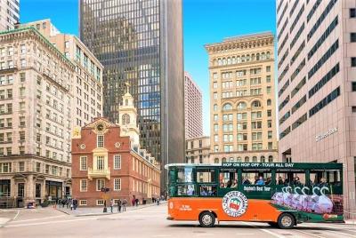 Boston Hop-On Hop-Off Trolley Tour with 15 Stops Boston Hop-On Hop-Off Trolley Tour with 15 Stops