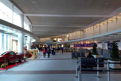 Private arrival OR departure transfer in Boston (hotel OR airport pick-up) Private arrival OR departure transfer in Boston (hotel OR airport pick-up)