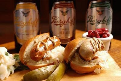 Famous Tastes of Chicago Food Tour Famous Tastes of Chicago Food Tour