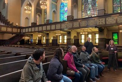 Train & Walking Tour: Chicago Train & Walking Tour: Chicago's Prairie District - Street of the Elite