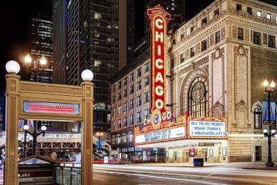 Private Chicago Scenic Driving Tour Private Chicago Scenic Driving Tour