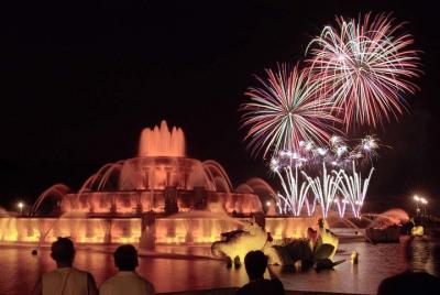 2-Hour Chicago Fireworks Segway Tour 2-Hour Chicago Fireworks Segway Tour