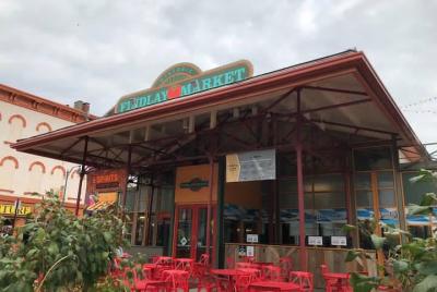 Cincinnati Cincinnati's Original Findlay Market Tour With Tastings