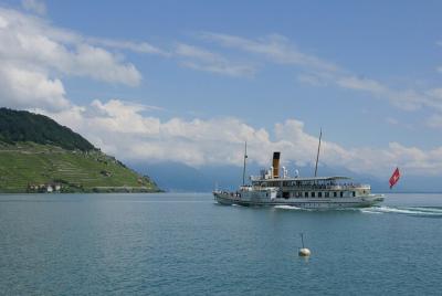 Round trip cruise from Lausanne to Chillon Round trip cruise from Lausanne to Chillon