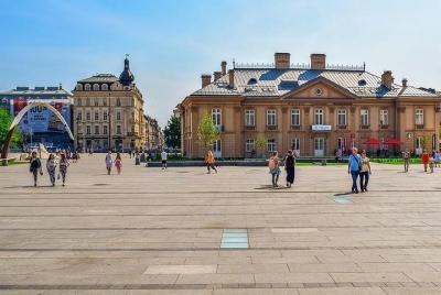 Arrival Private Transfer from Krakow Airport KRK to Krakow City b