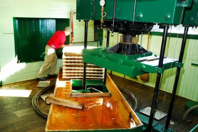 Fly Creek Cider Mill & Orchard - Private Tour with Owner Fly Creek Cider Mill & Orchard - Private Tour with Owner