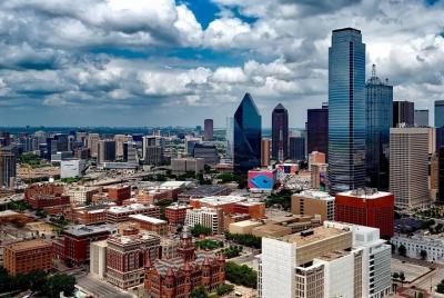 Half-Day Dallas Highlights Tour by Train, Trolley, and Foot Half-Day Dallas Highlights Tour by Train, Trolley, and Foot