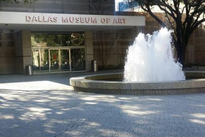 Dallas Arts District Private Walking Tour featuring Museums Dallas Arts District Private Walking Tour featuring Museums