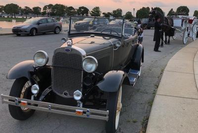 Private Antique Car Tour of Historic Belle Isle Private Antique Car Tour of Historic Belle Isle