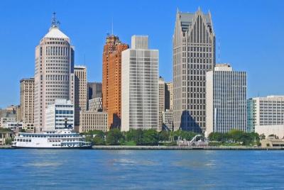 Departure Private Transfer: Detroit to Detroit Airport DTW in Luxury SUV Departure Private Transfer: Detroit to Detroit Airport DTW in Luxury SUV