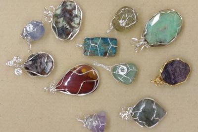 Rocks & Wire Jewelry Making Pendant Class Rocks & Wire Jewelry Making Pendant Class