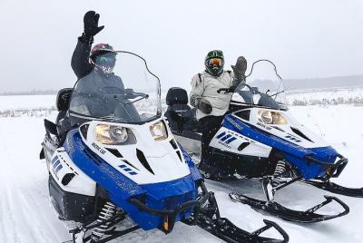 Fairbanks Snowmobile Adventure from North Pole Fairbanks Snowmobile Adventure from North Pole