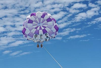 300 Foot Parasailing Adventure in Fort Myers