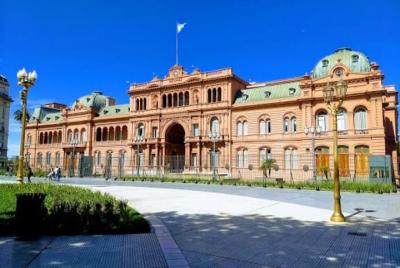 Private Tour with Audioguide through Buenos Aires by Car Private Tour with Audioguide through Buenos Aires by Car
