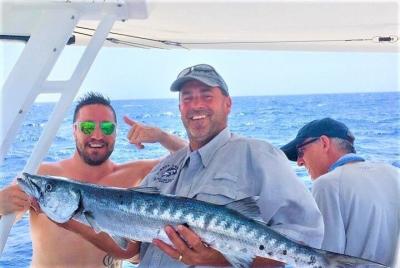 3-hour Private group tour with Fishing and Dolphin Watching 3-hour Private group tour with Fishing and Dolphin Watching