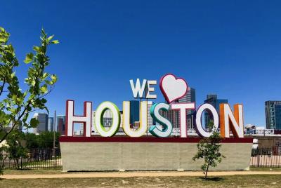 Departure Private Transfer: Houston to George Bush Airport IAH in Luxury SUV