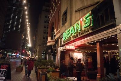 Haunted Houston Ghost and Pub Walking Tour