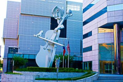 Small-Group Tour of Houston City Highlights  Small-Group Tour of Houston City Highlights