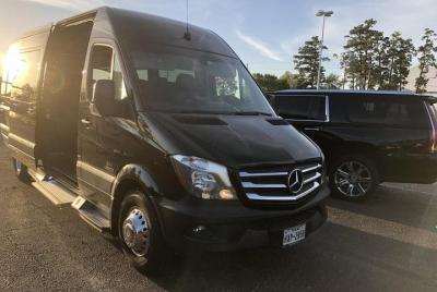 Departure Private Transfer Houston City to Houston Airport HOU by Minibus