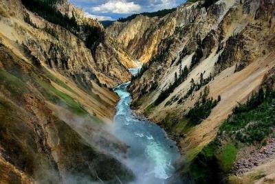 Private Yellowstone Lower Loop Tour Private Yellowstone Lower Loop Tour