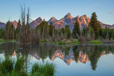 Sunrise 4-Hour Grand Teton Tour Starts at 6:00AM Sunrise 4-Hour Grand Teton Tour Starts at 6:00AM