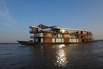 8 Day Amazon River Luxury Cruise from Iquitos on the 'Zafiro'
