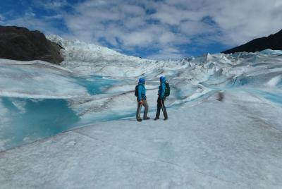 Mendenhall Glacier Canoe Paddle and Trek Mendenhall Glacier Canoe Paddle and Trek