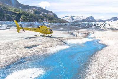 Juneau Helicopter Tour and Guided Icefield Walk Juneau Helicopter Tour and Guided Icefield Walk