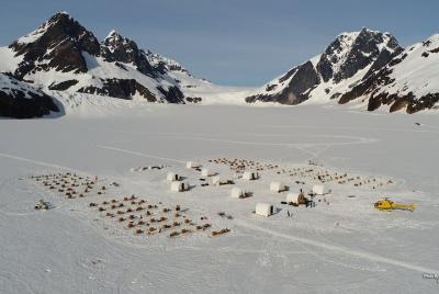 Juneau Helicopter Tour and Dogsledding Experience Juneau Helicopter Tour and Dogsledding Experience